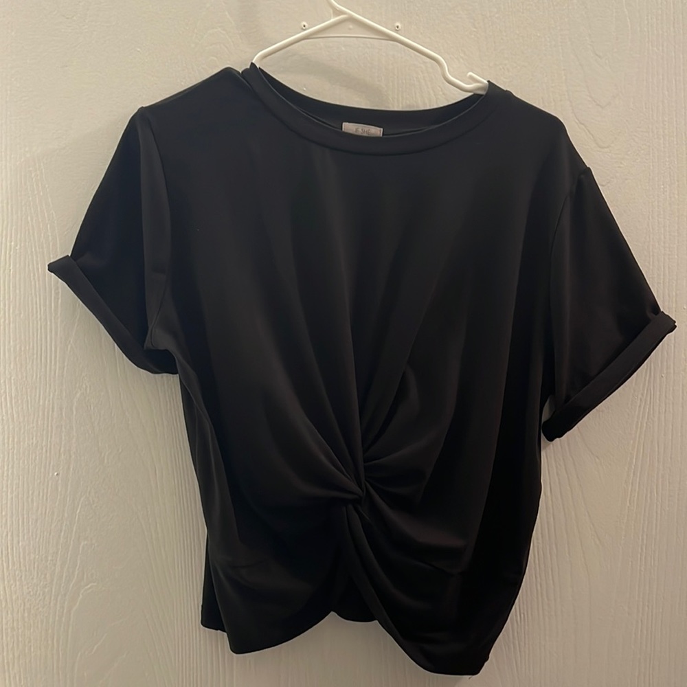 Black Cropped Twist Front Shirt